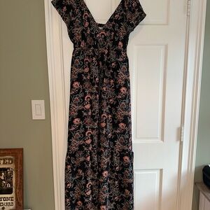 Universal Thread Black and Pink Floral Maxi Dress